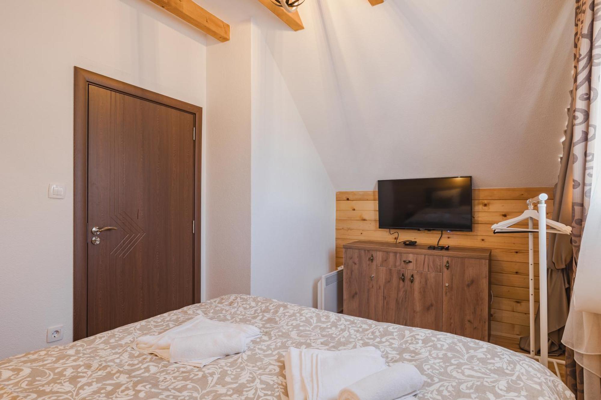 Mountain House Ivanovic Moticki Gaj Exterior photo